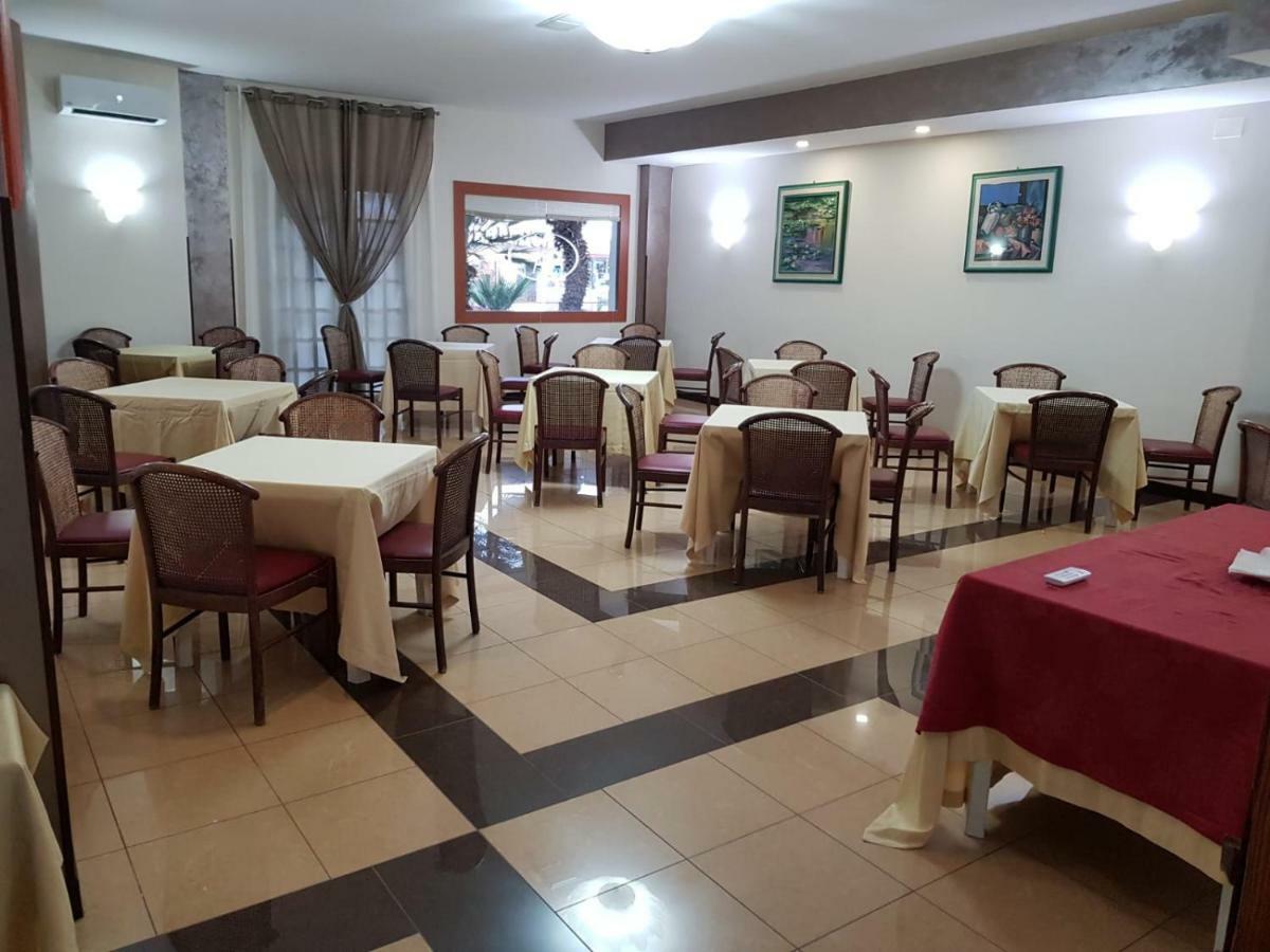 Hotel Akrabello Agrigento Bagian luar foto