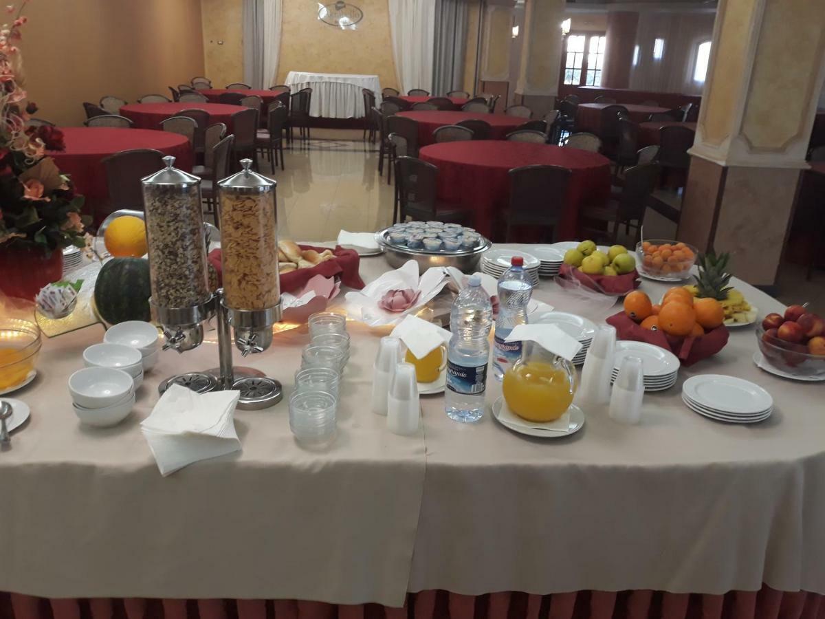 Hotel Akrabello Agrigento Bagian luar foto